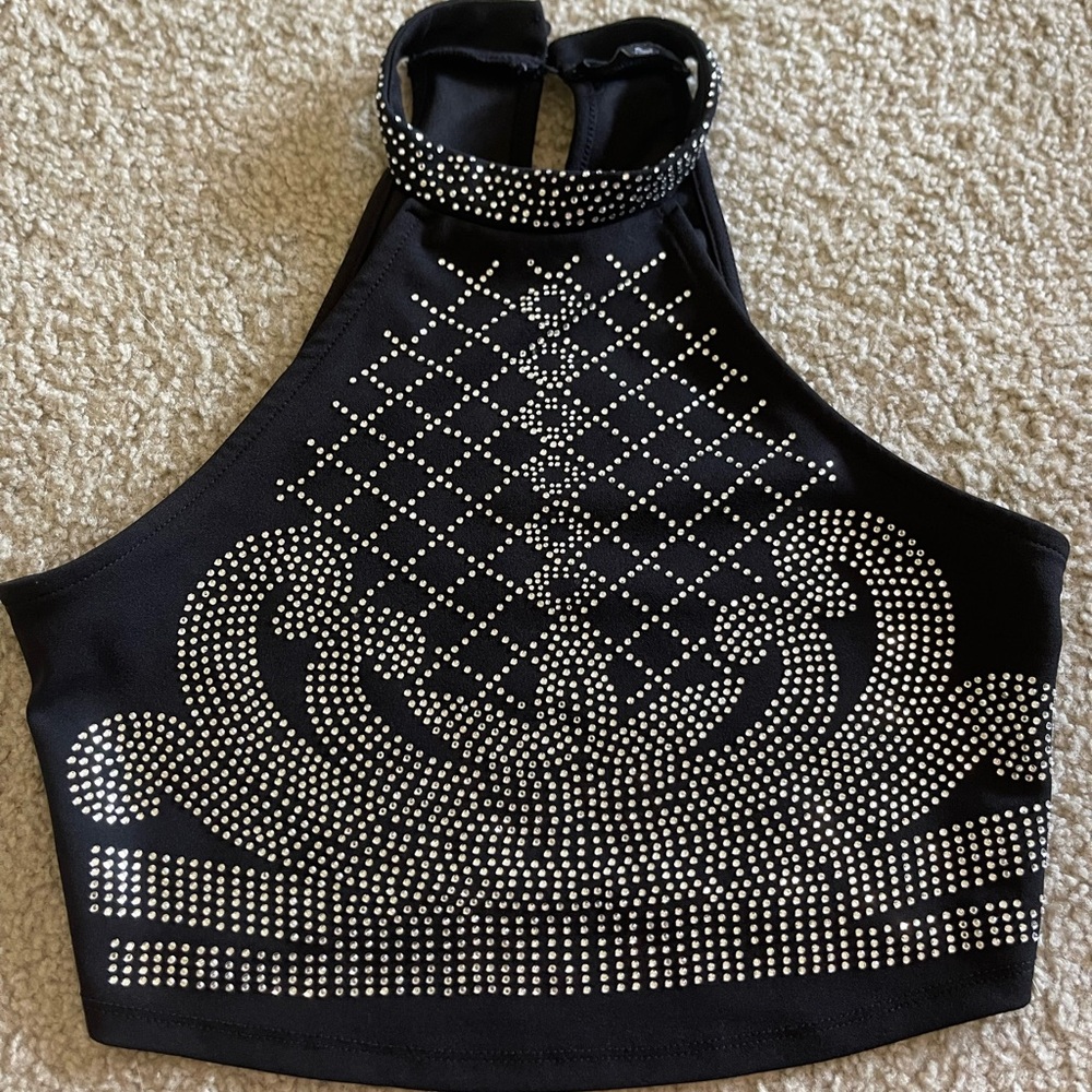 Blāshe crop top, black with rhinestones